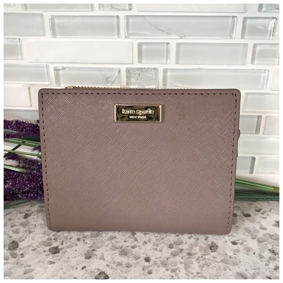 kate spade Handbags - NWT Kate Spade Wallet